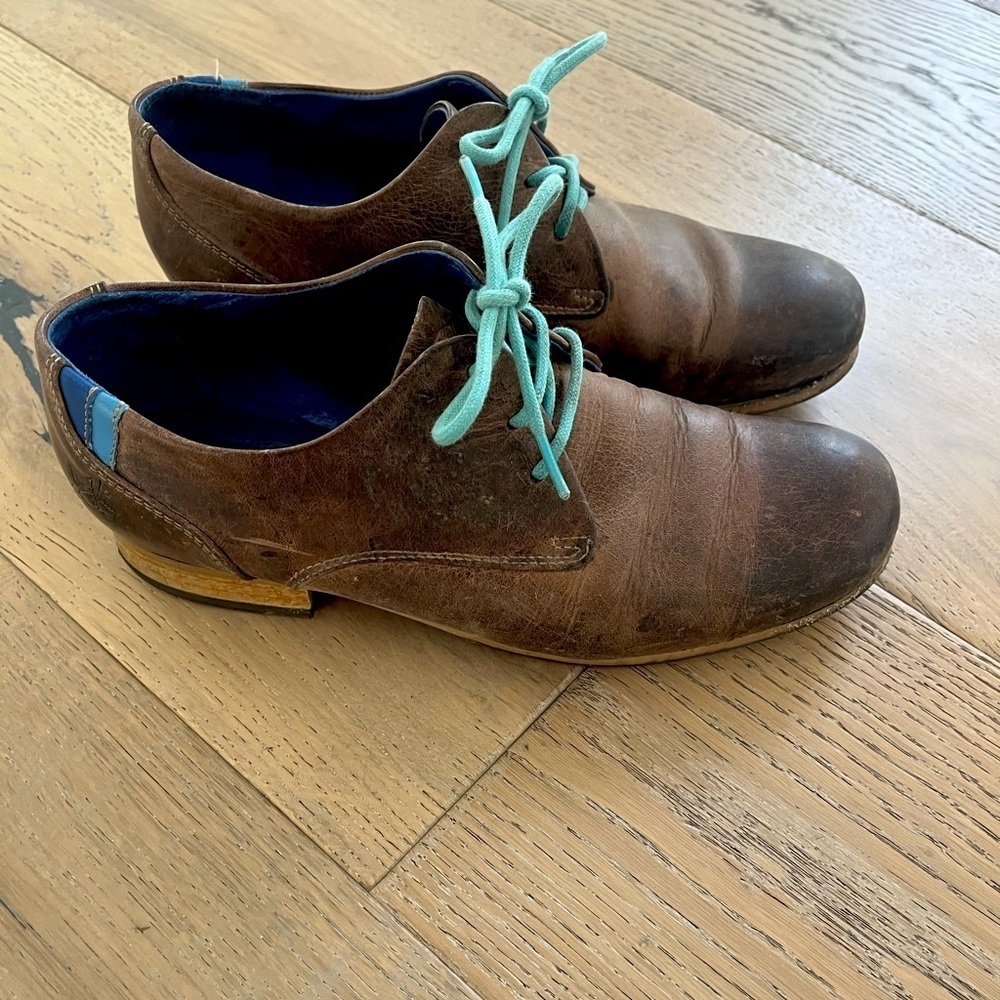 John Fluevog CBC Radio Derby Oxford Shoes Brown Leather Turquoise Women 8.5